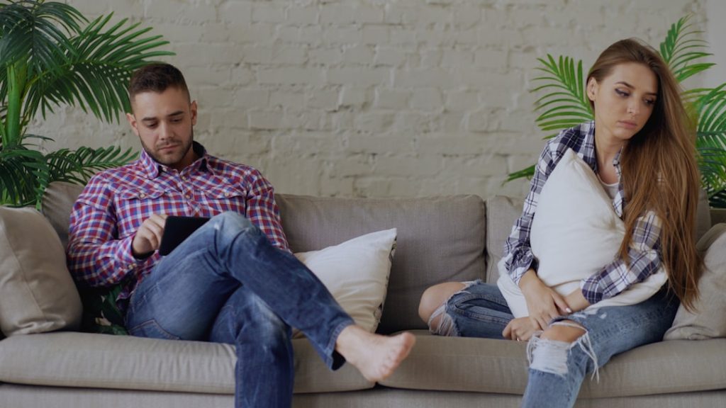 Partner emotional withdrawal in relationship